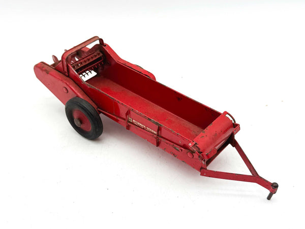 1/16 International Harvester McCormick Manure Spreader in Original Box - Eska