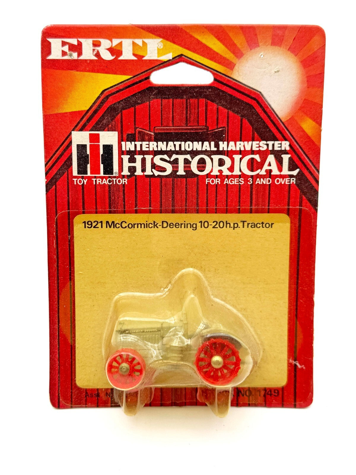 1/64 1921 McCormick Deering 10-20 Tractor International Harvester Historical Car