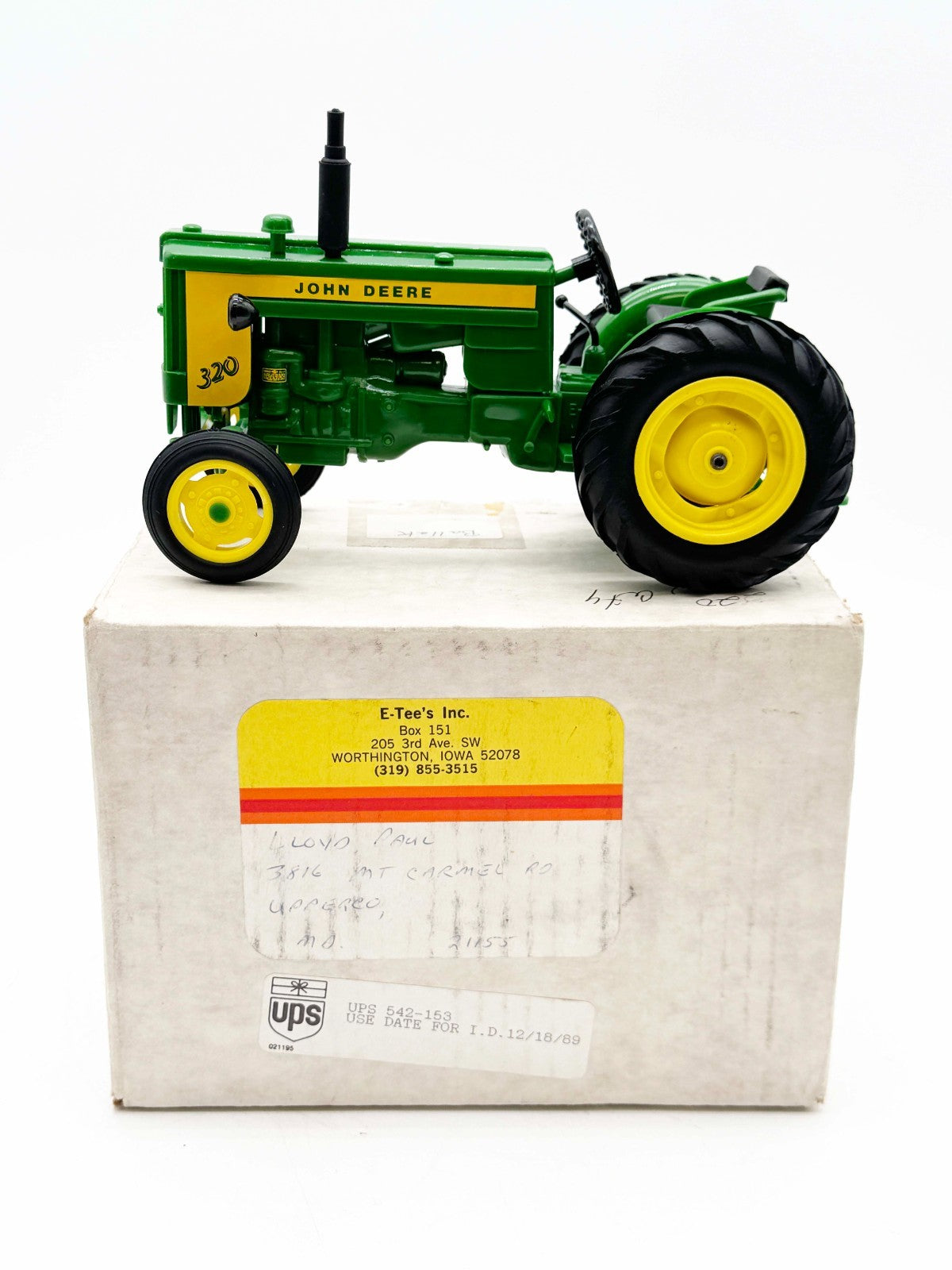 1/16 John Deere 320 Utility Tractor Trumm