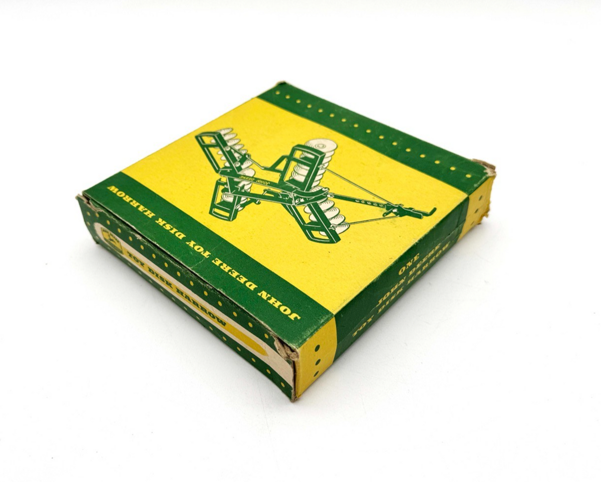 1/16 John Deere KBA Disk Harrow w/ Original Box Eska
