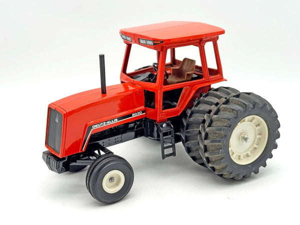 1/16 Deutz Allis 8030 Tractor With Cab & Duals