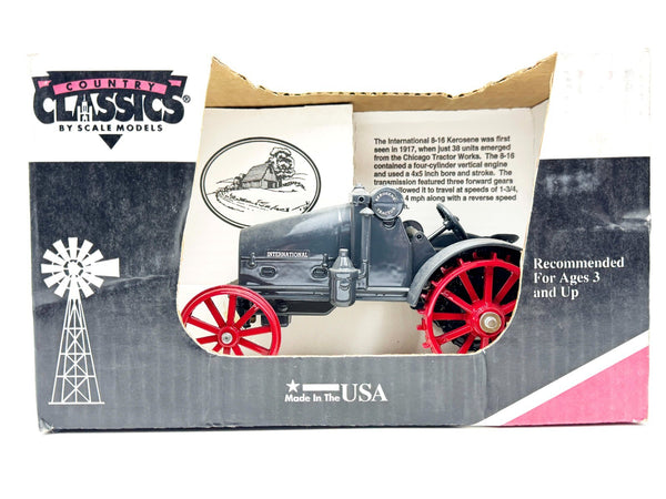 1/16 International 8-16 Kerosene Tractor