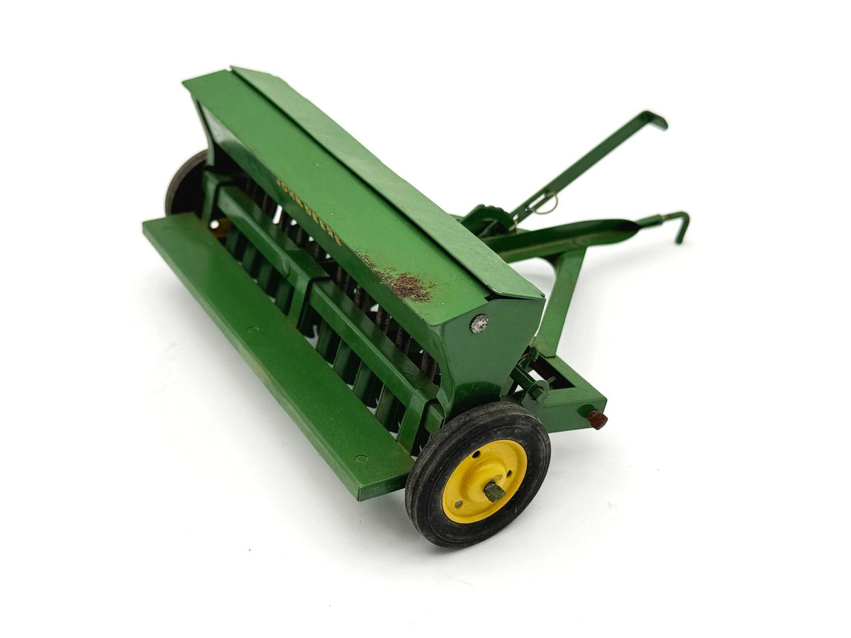 1/16 John Deere Grain Drill Eska