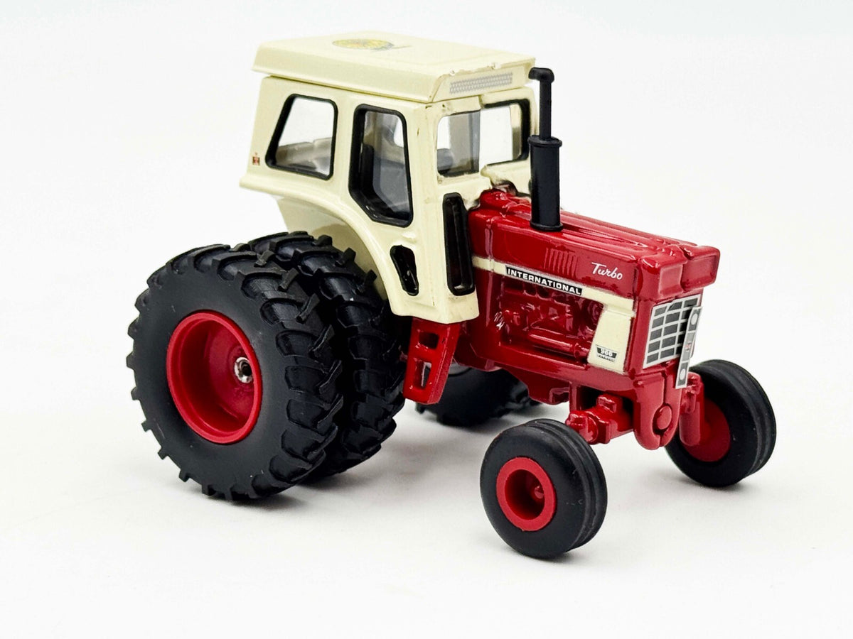 1/64 International Harvester 966 Tractor With Cab & Duals National FFA