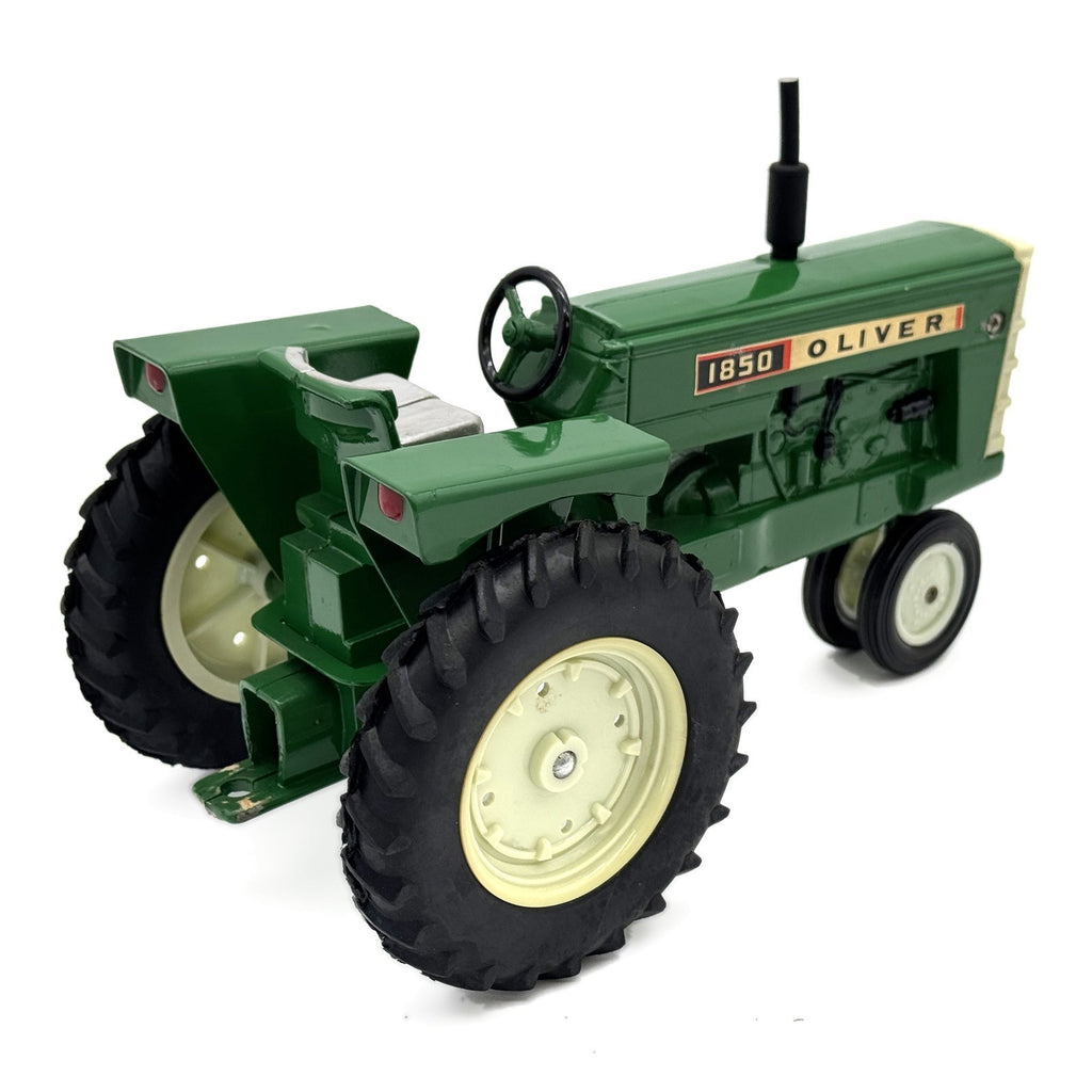 1/16 Oliver 1850 Narrow Front