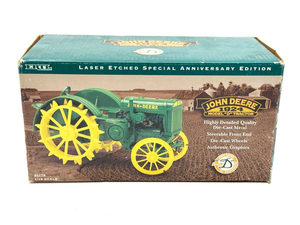 1/16 John Deere 1924 Model D Tractor