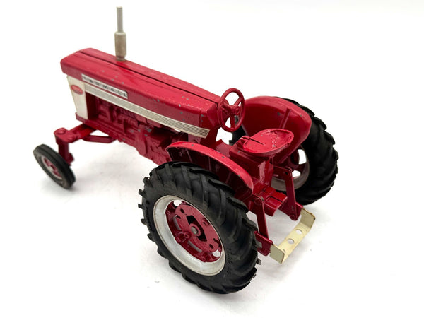 1/16 Farmall 560 Wide Front Custom