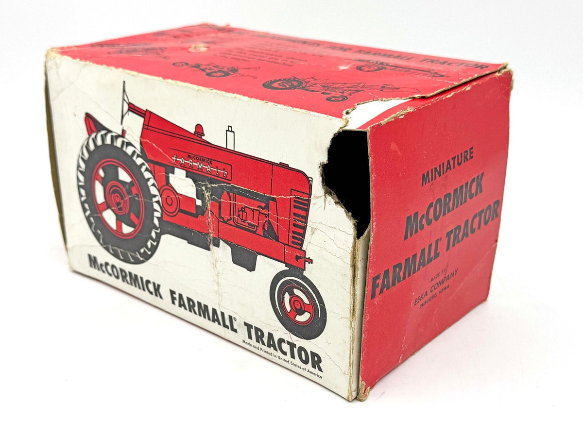 1/16 Farmall 450 Eska in Original Box
