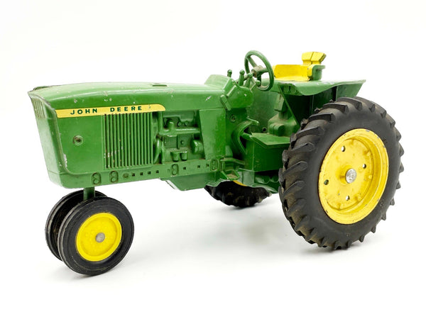 1/16 Ertl John Deere 3010/3020 Rear Cast Rims