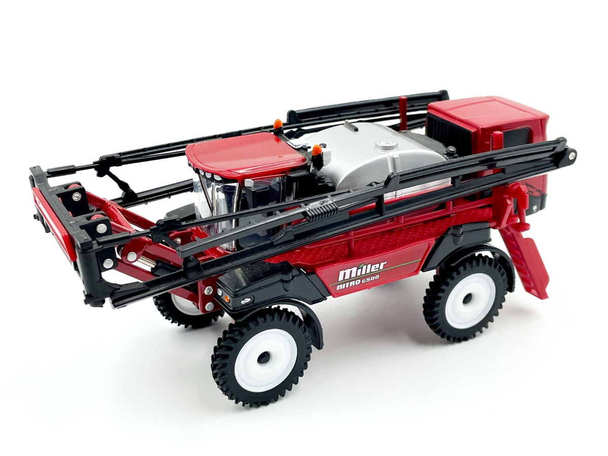 1/64 Miller Nitro 6500 Self-Propelled Sprayer