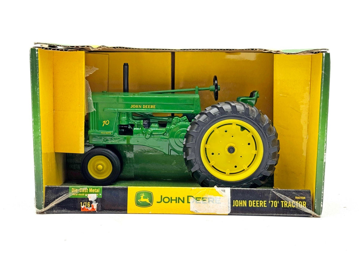 1/16 John Deere Model 70 Tractor With Narrow Front
