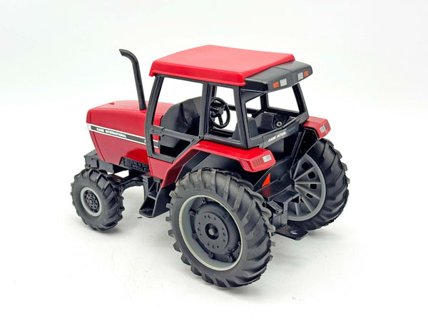 1/16 Case International Maxxum 5140 MFD Tractor