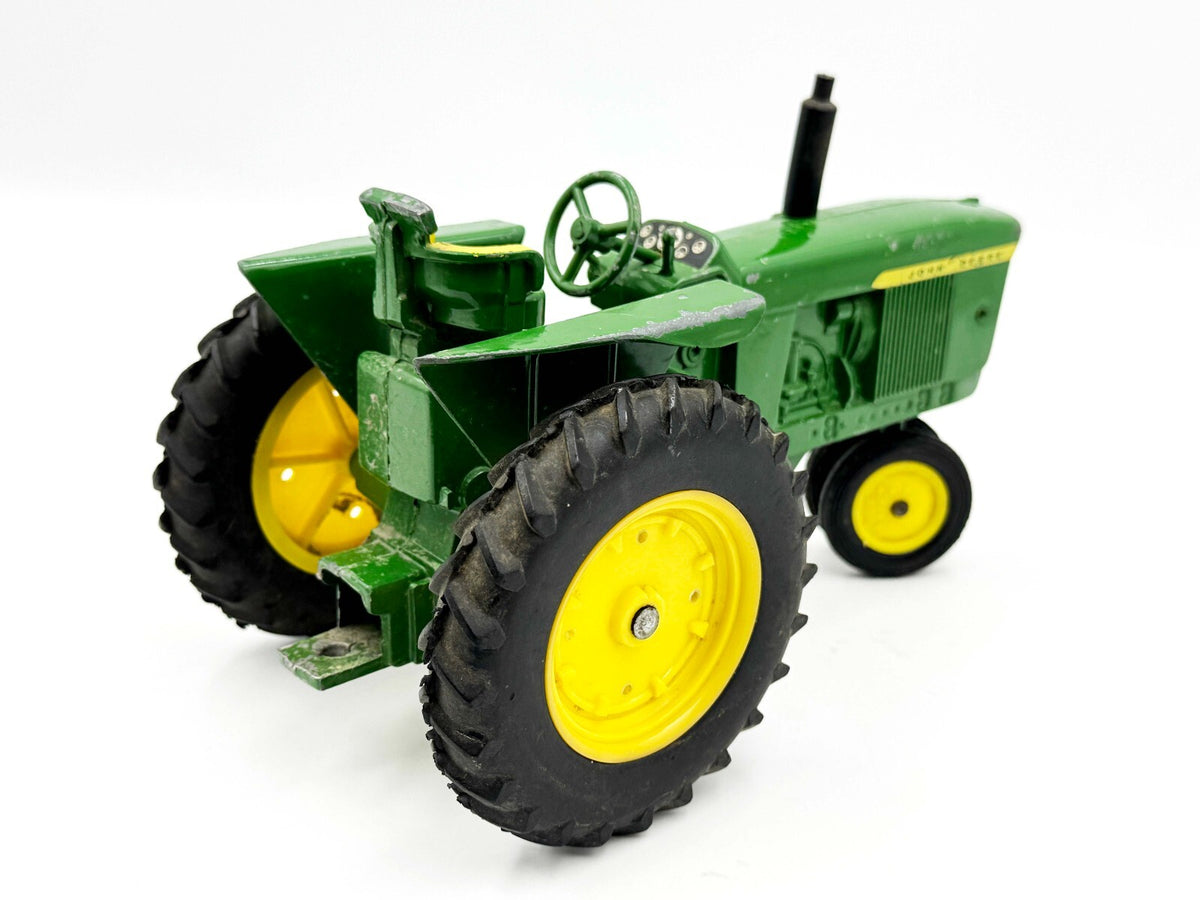 1/16 John Deere 3020 Plastic Rims