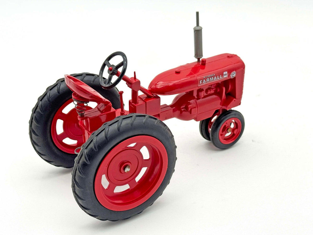 1/16 Farmall Super C Plastic Florida Classics