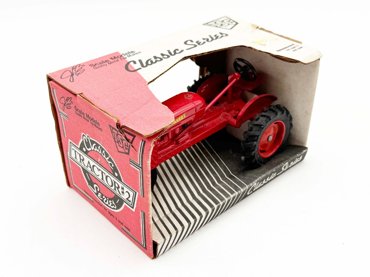 1/16 B. F. Avery Tractor With Single Front Wheel