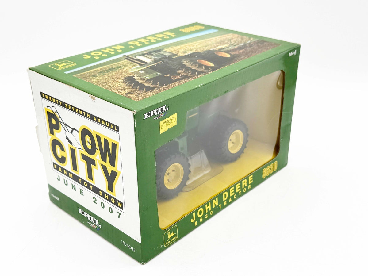 1/32 John Deere 8630 4wd Tractor, Plow City Show Edition
