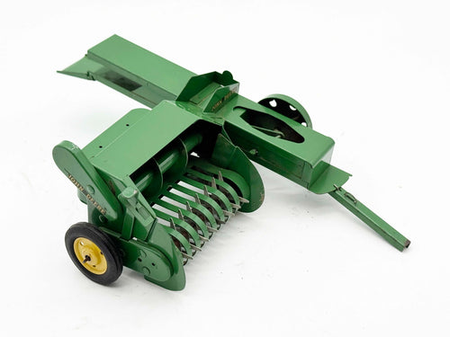 1/16 John Deere Baler - Eska