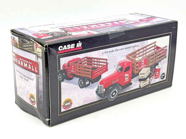 1/34 First Gear International McCormick Farmall 1949 KB-8 Stake Truck