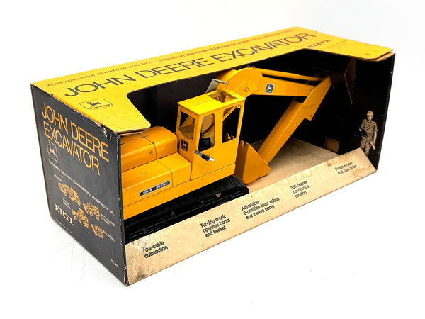Toy  John Deere Ertl Excavator in Original Box