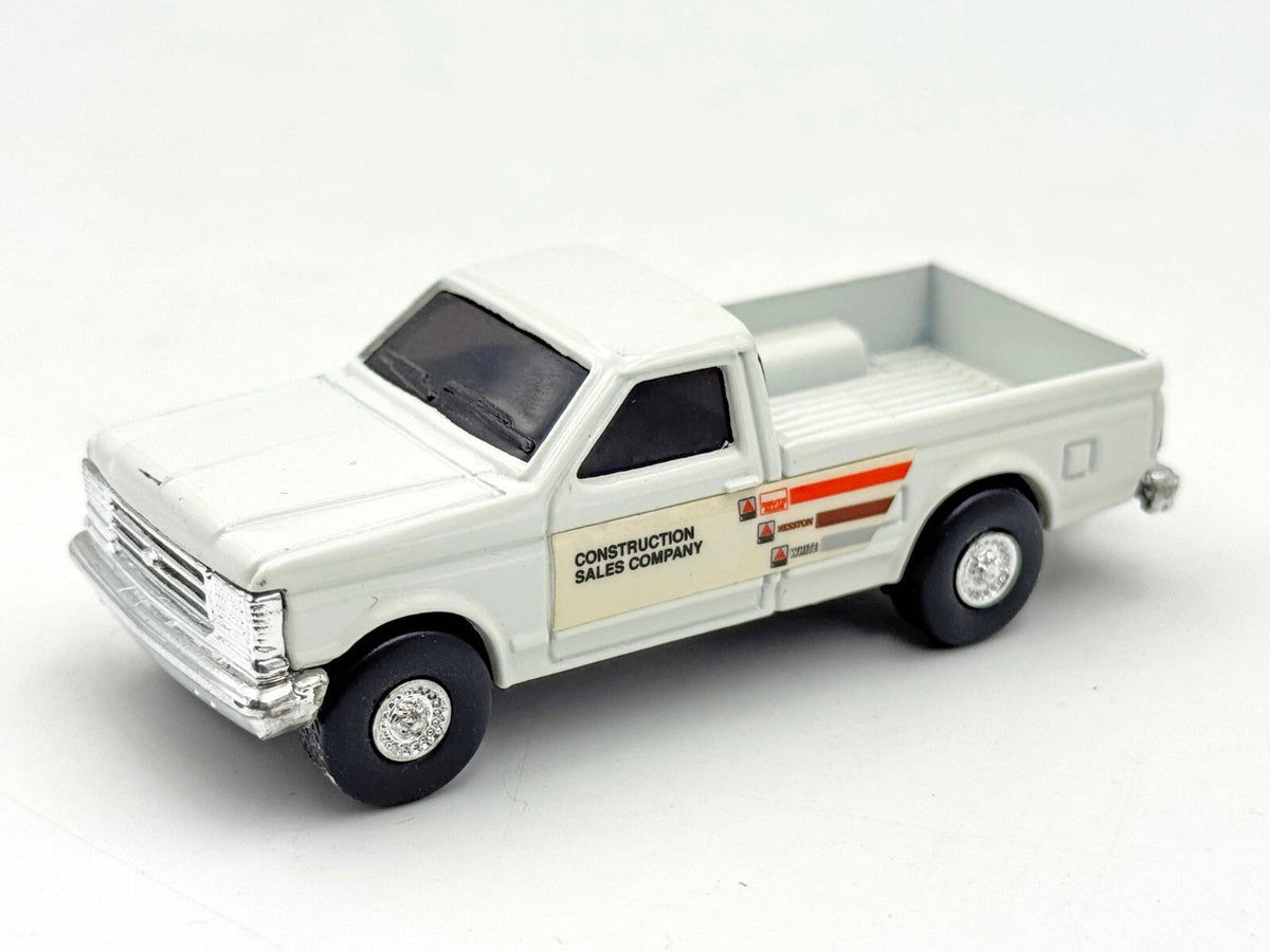 1/64 Construction Sales Company AGCO Hesston White 4WD Pickup Ford 