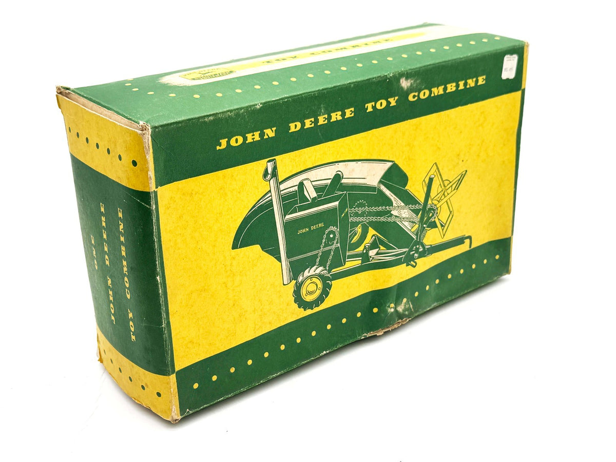 1/16 John Deere 12A Combine w/ Original Box Eska