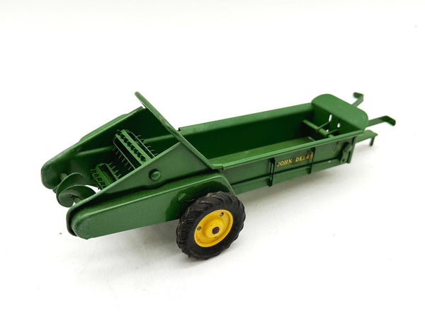 1/16 John Deere Long Lever Spreader  w/ Original Box - Eska
