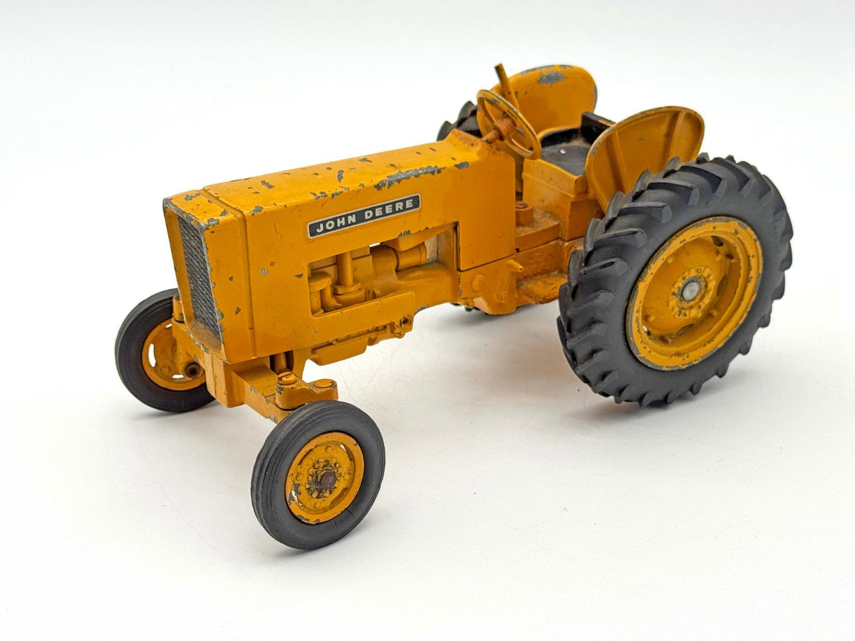 1/16 John Deere 440 Wheel Tractor w/ 3 pt Eska