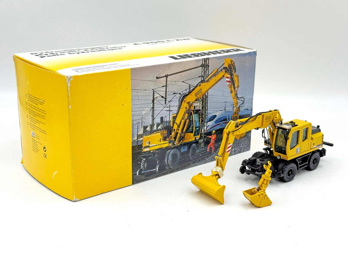 1/50 Liebherr A 900 C ZW Hydraulic Excavator Railroad