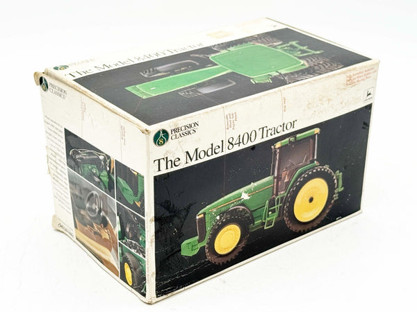 1/32 John Deere 8400 Tractor with Front Wheel Assist & Duals