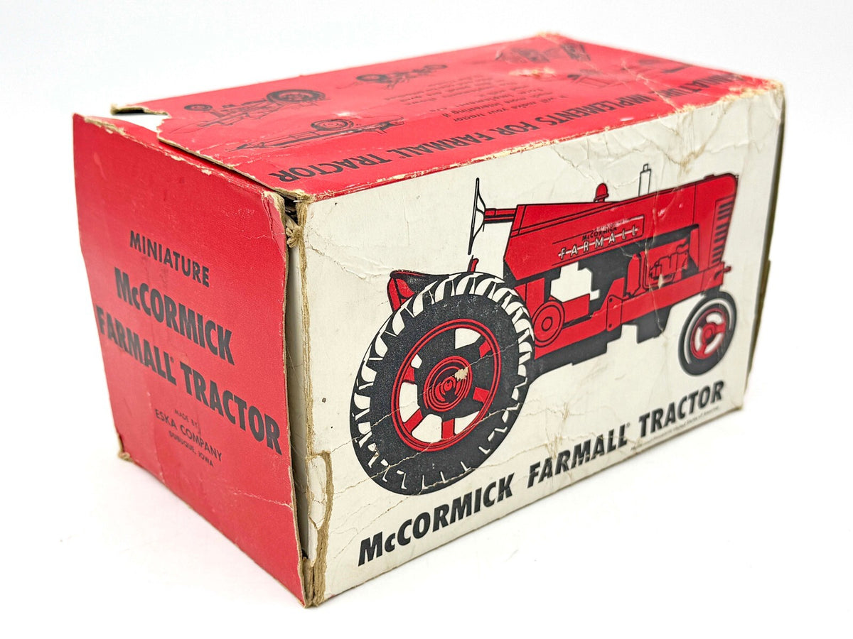 1/16 Farmall 450 Eska in Original Box