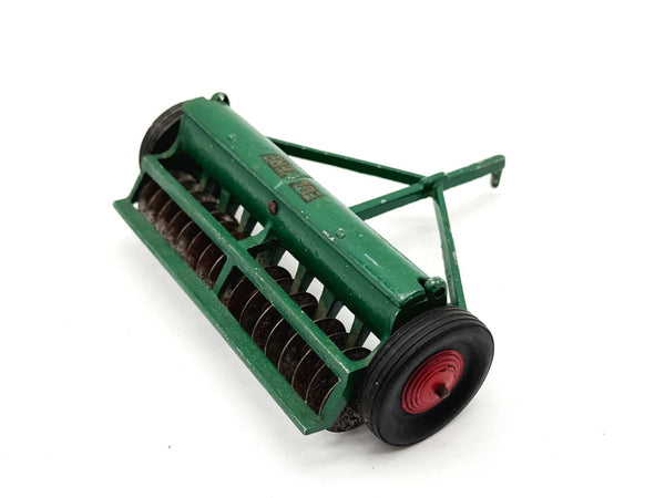 1/16 Oliver Grain Drill in Original Box - Slik