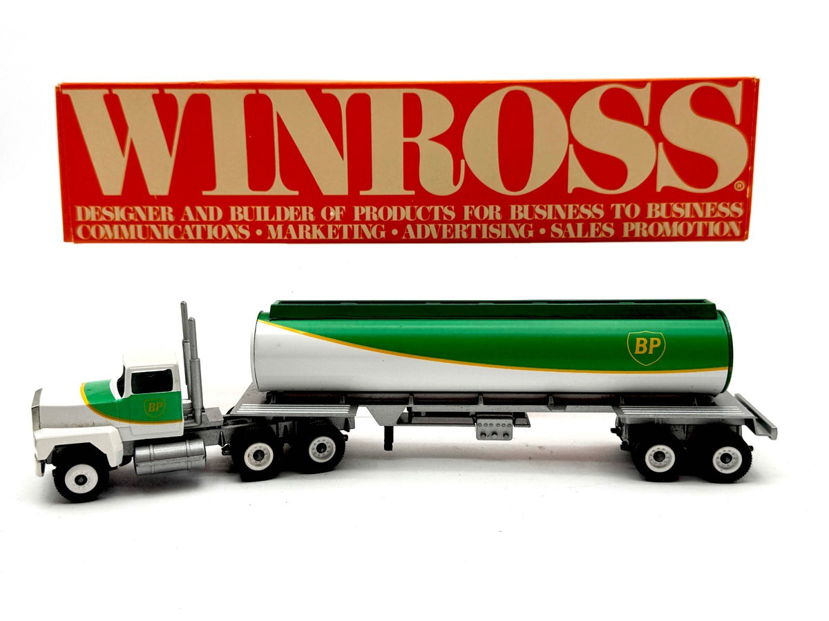 1/64 Winross Truck Semi BP Tanker A085