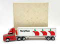 1/64 Winross Truck Semi Veryfine Apples A165