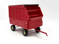 1/16 Case IH Red Forage Wagon