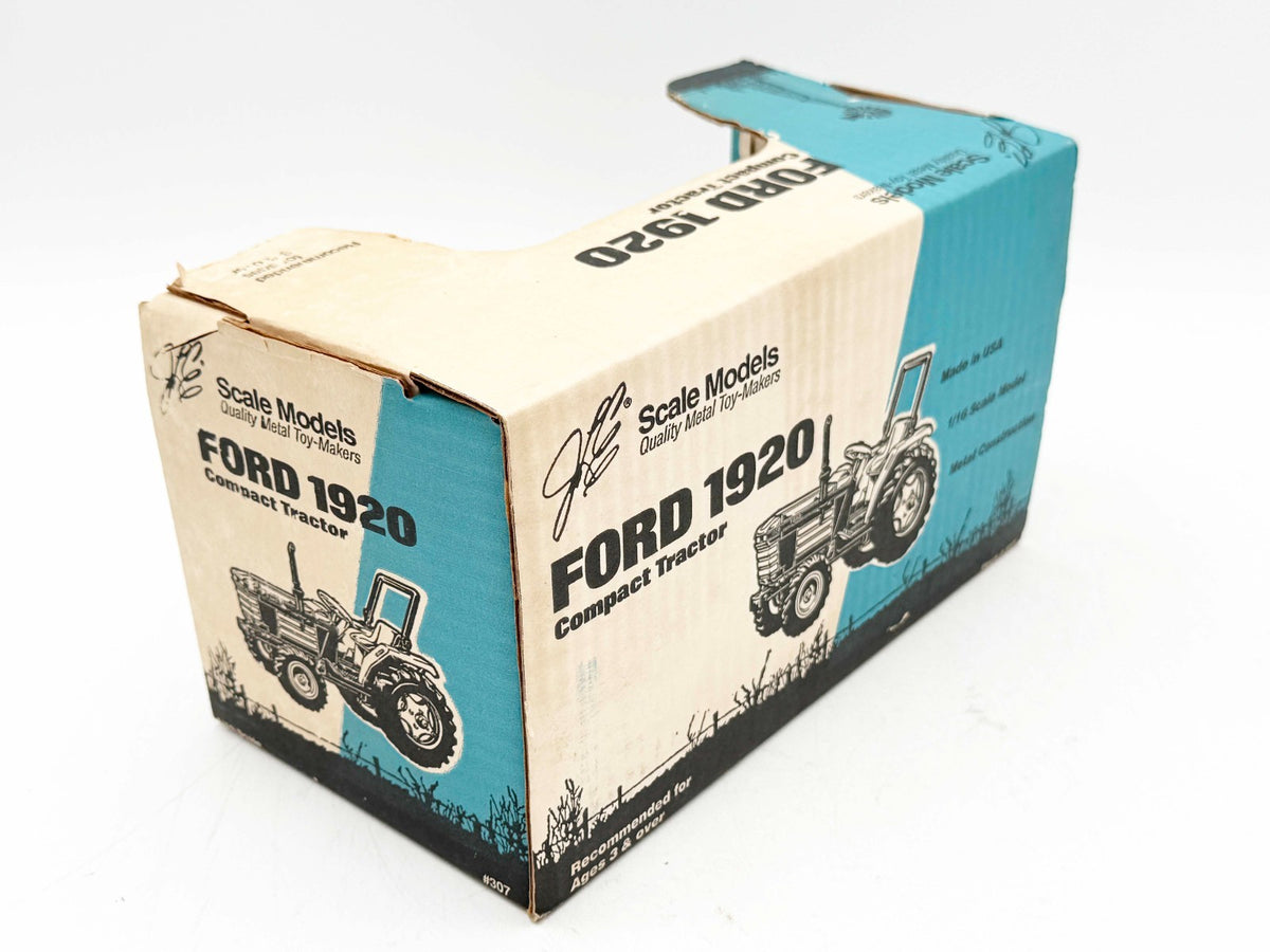 1/16 Ford 1920 Compact Tractor With Plow