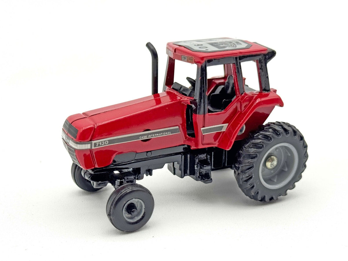 1/64 Case International Magnum 7130