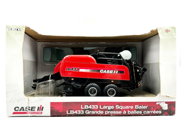 1/32 Case IH LB433 Large Square Baler