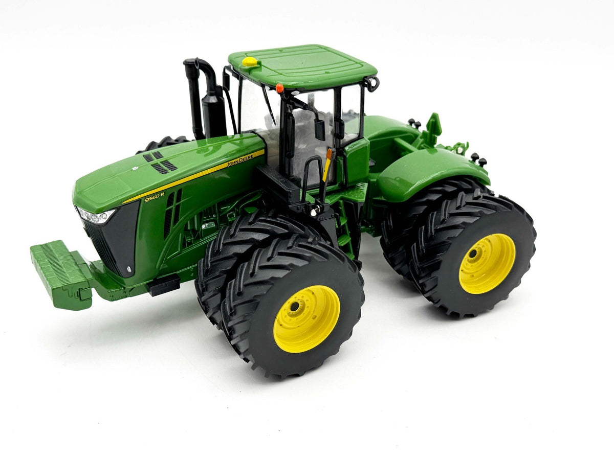 1/32 John Deere 9560R 4WD Tractor With Duals