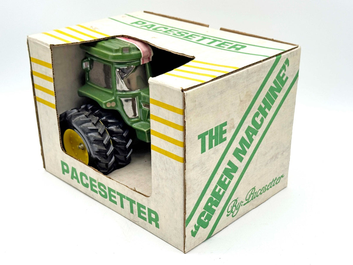 1/16 John Deere Green Machine 2WD Pacesetter Decanter