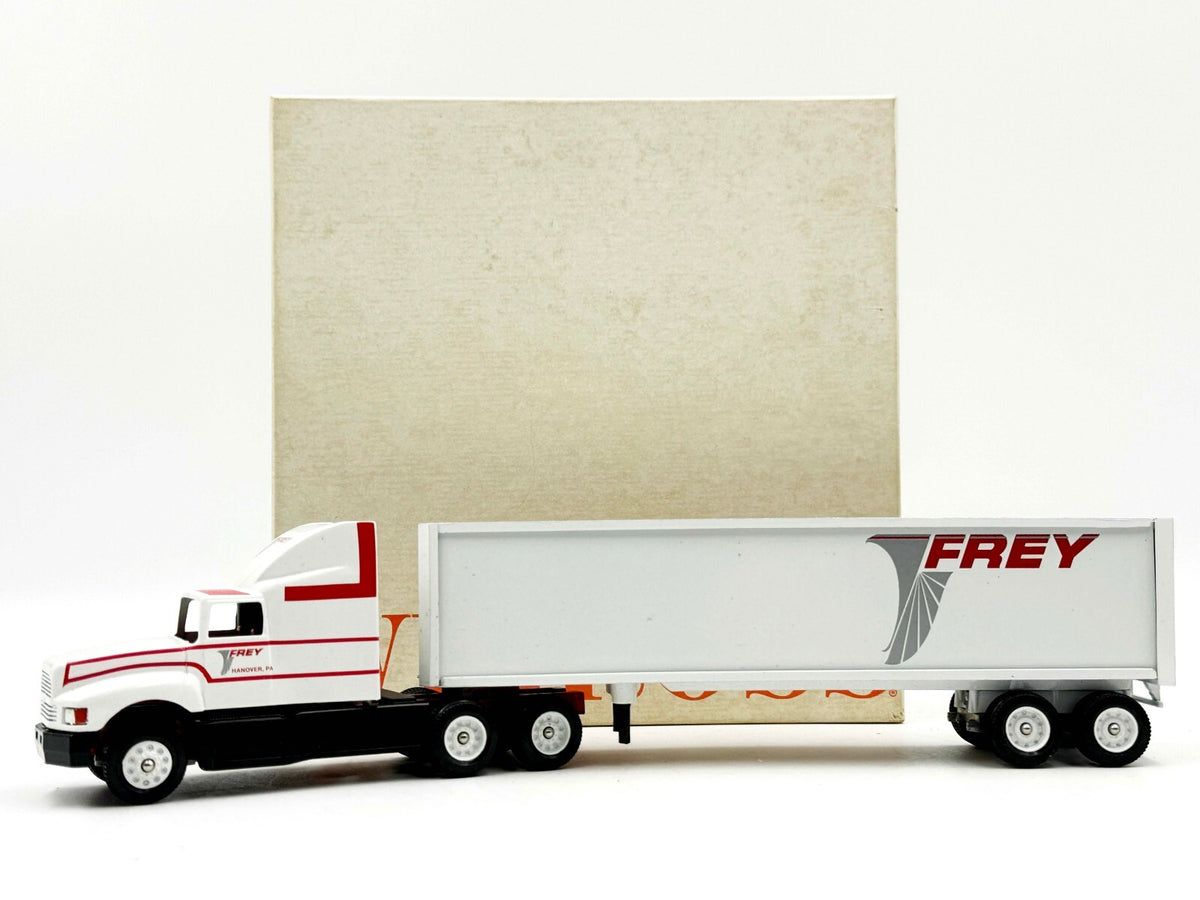 1/64 Winross Semi Truck Frey Tractor Trailer A010
