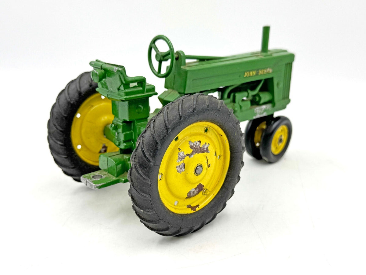 1/16 John Deere 60 w/ Original Box Eska