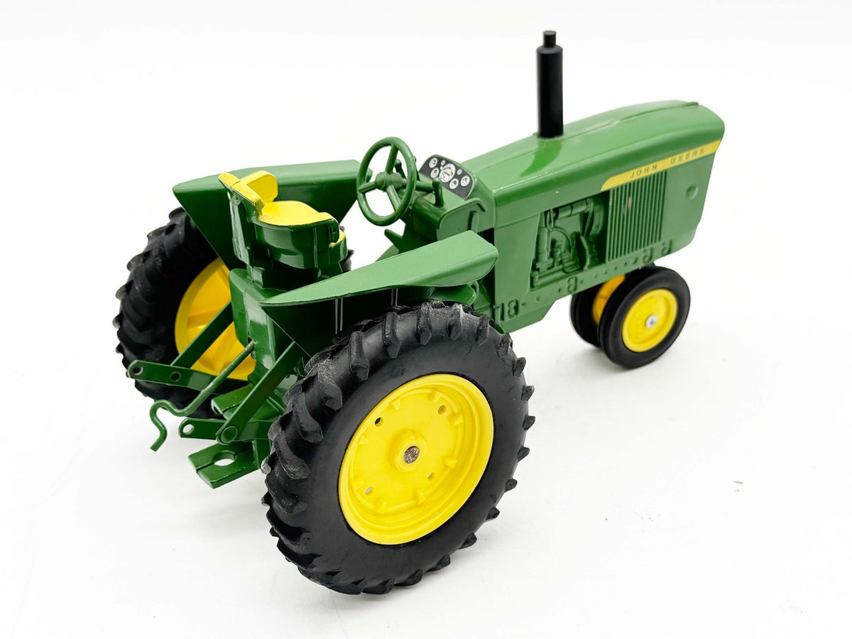 1/16 John Deere 3020 NF w/ 3 PT Repaint