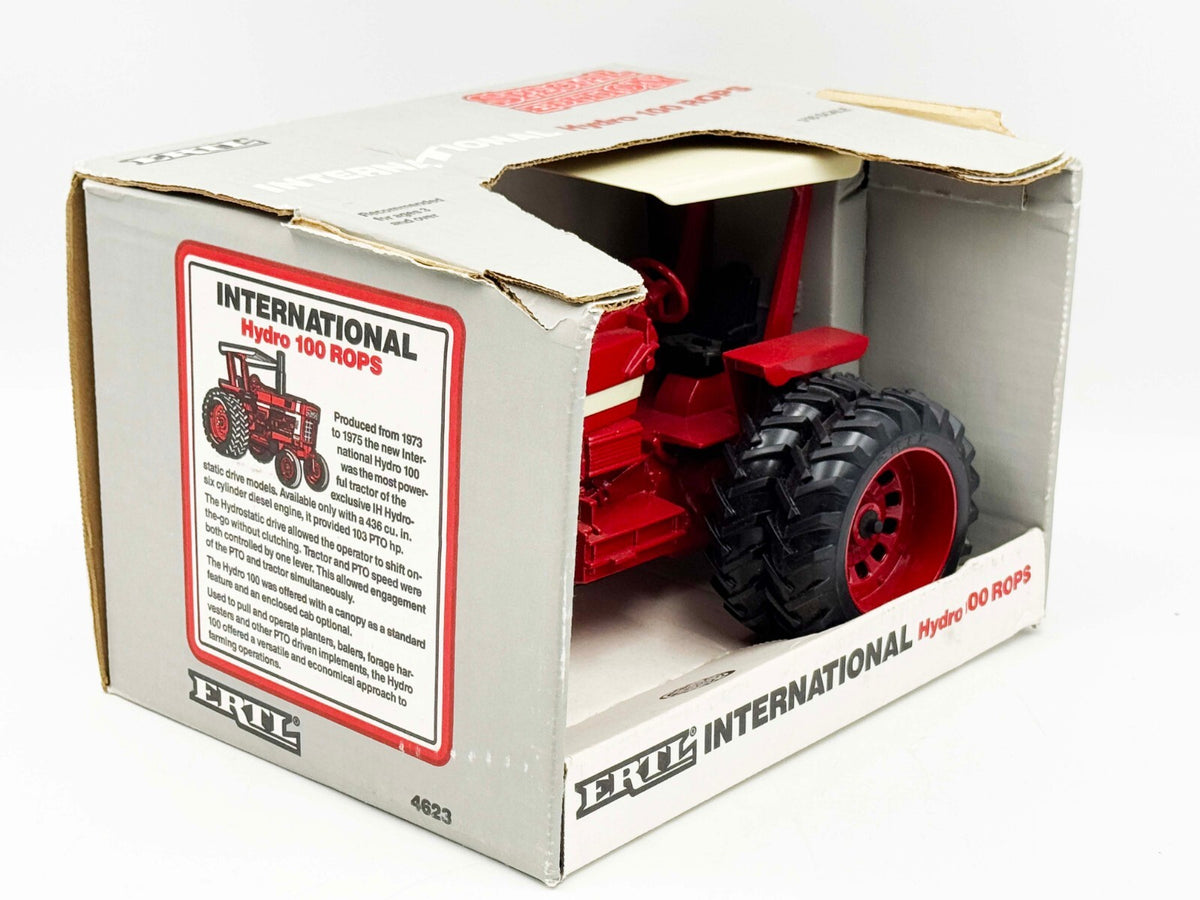 1/16 International Harvester Hydro 100 ROPS Tractor With Duals