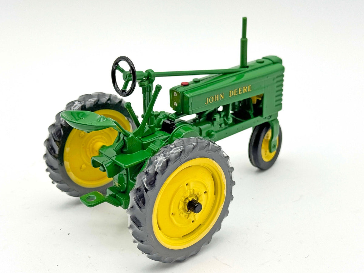 1/16 John Deere Model HN Tractor w/ Single Front Wheel