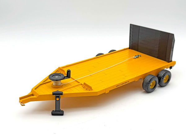 1/16 Yellow Implement Trailer w/ Winch