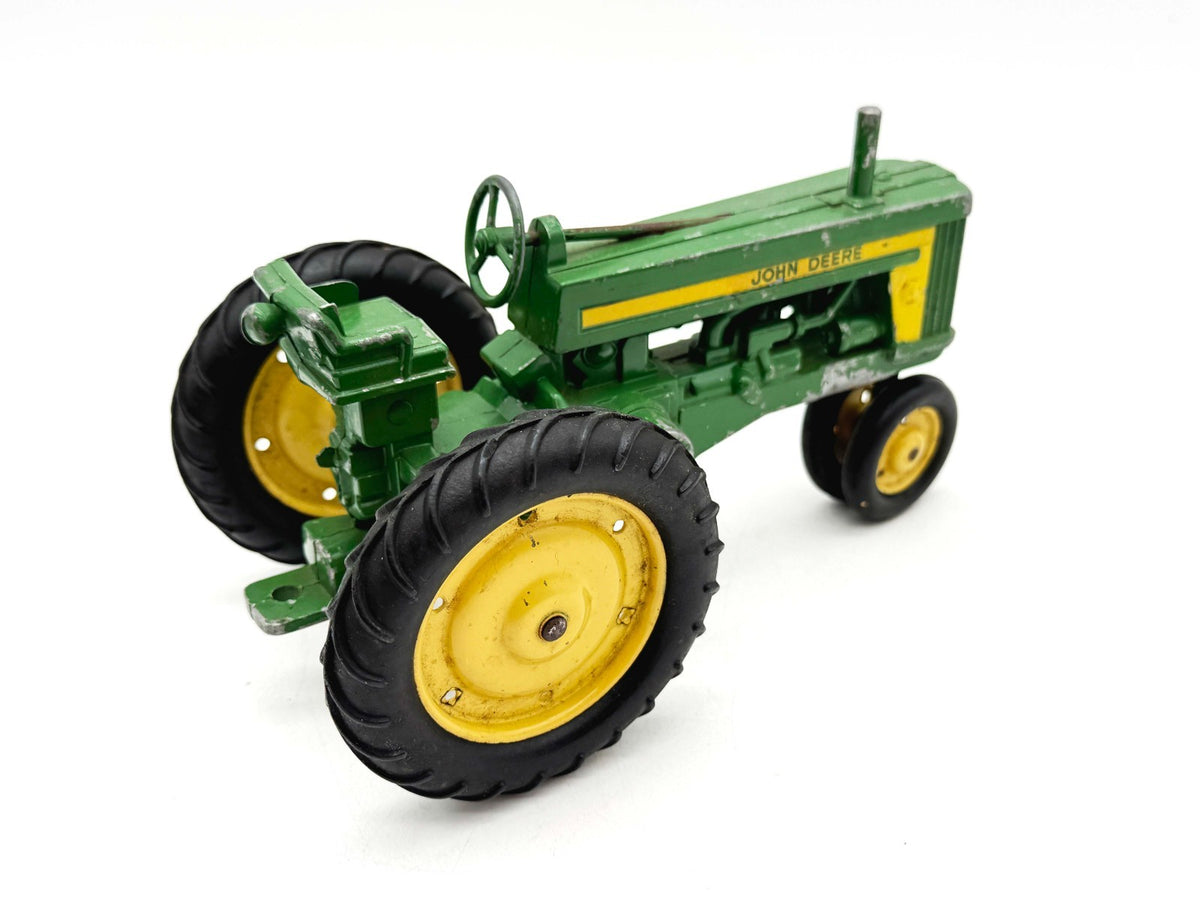 1/16 John Deere 620 Bareback w/ Original Box - Eska