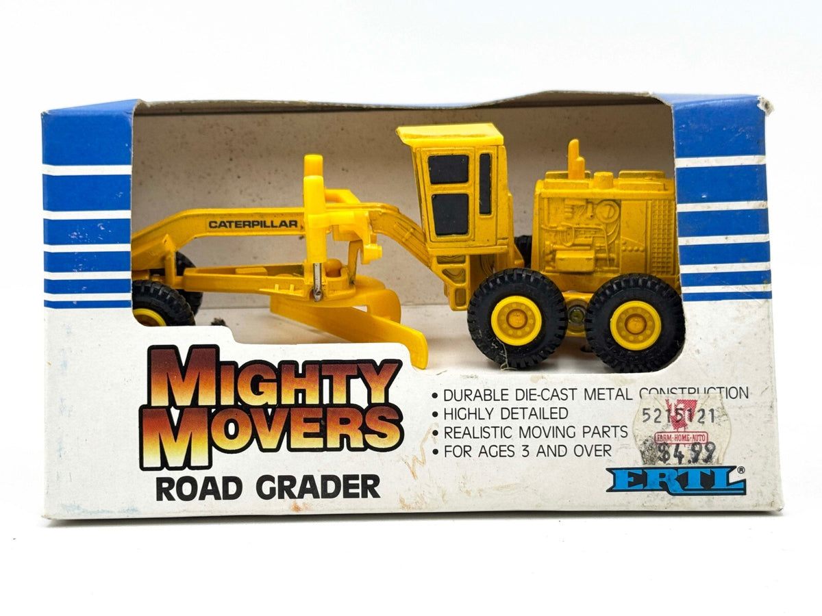 1/64 Caterpillar Road Grader Early Version