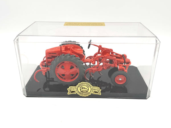 1/16 Allis Chalmers G Custom w/ Cultivators PA Farm Show 2001