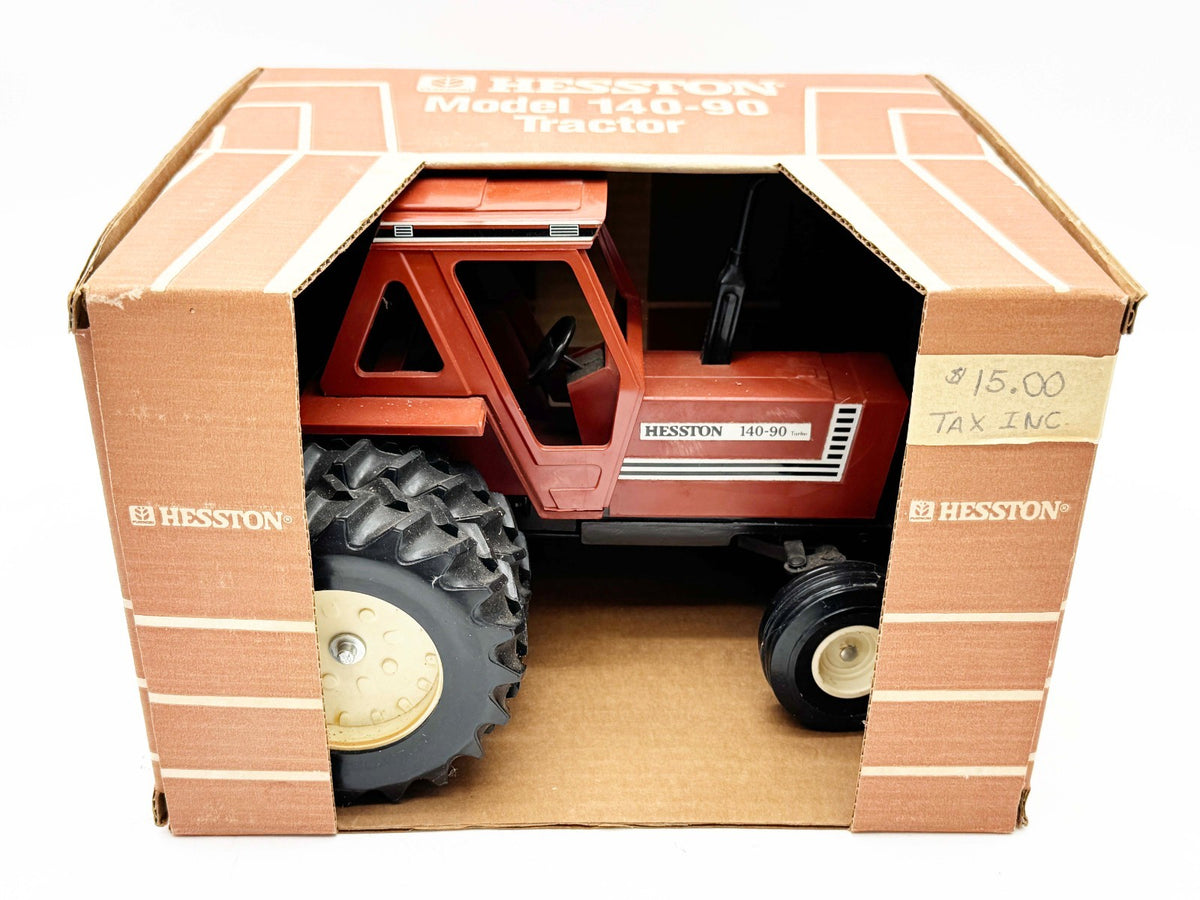1/16 Hesston Fiat 140-90 Tractor With Duals