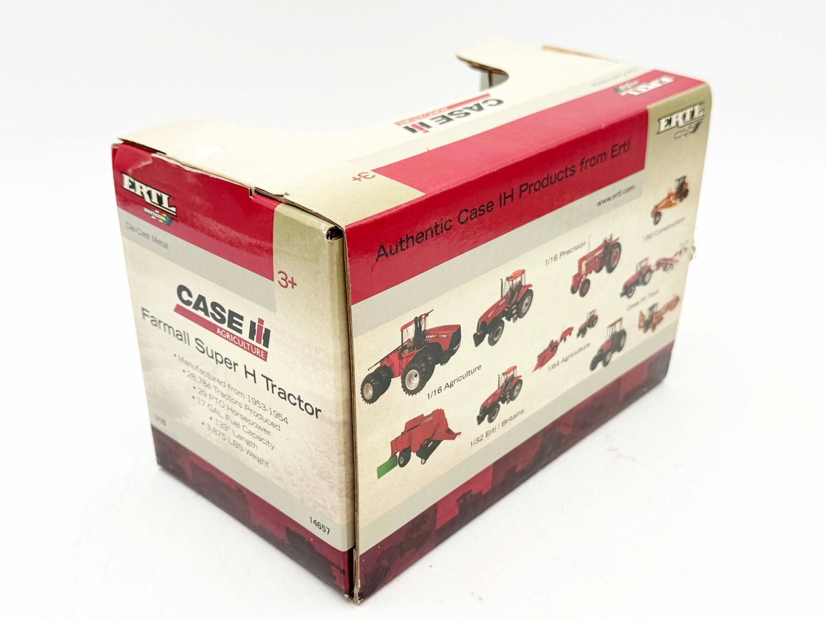1/16 Farmall Super H Tractor With Narrow Front